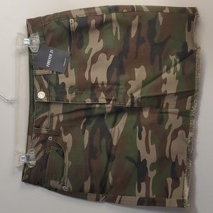 FOREVER 21 Skirt (Camouflage)
